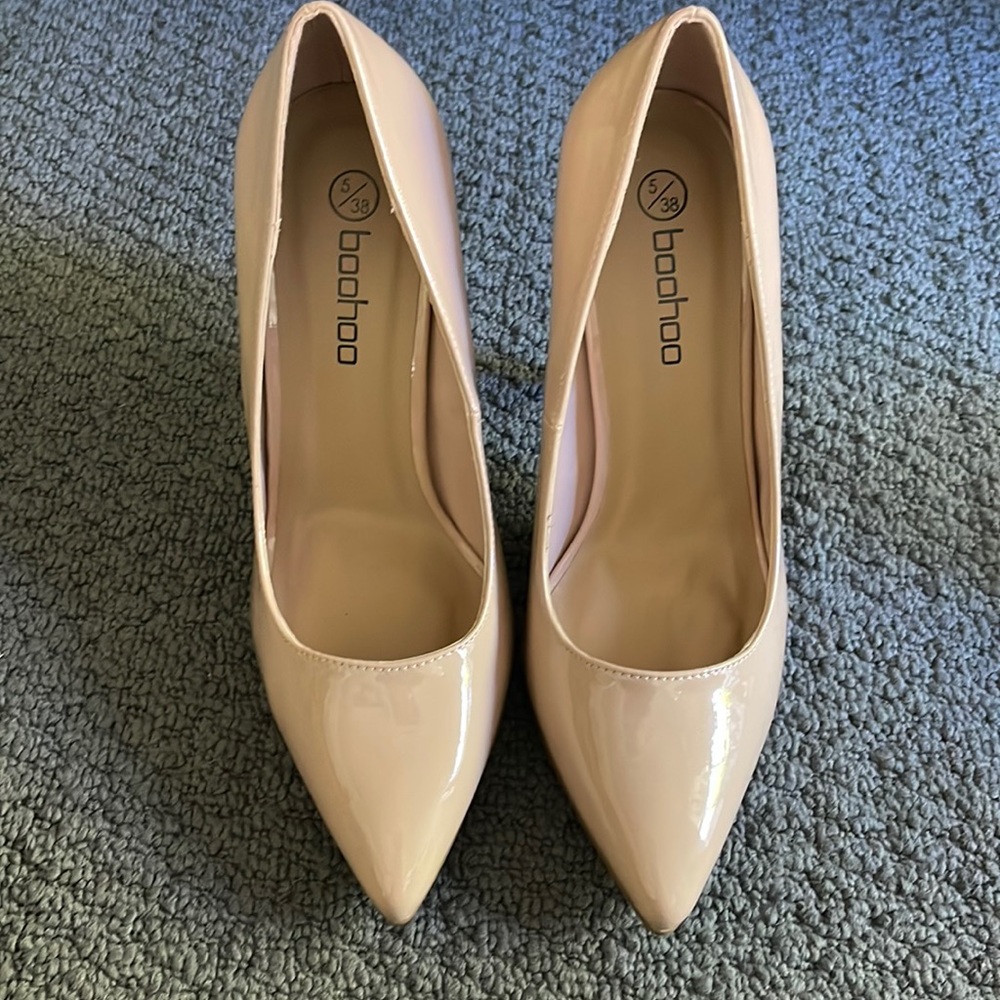 Boohoo pointed nude heels